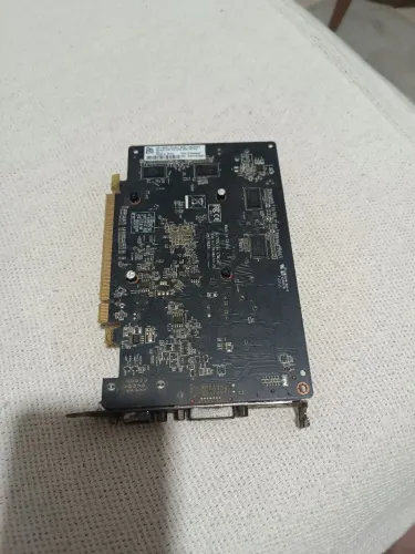 placa de vídeo 567x ZN HD 1gb 