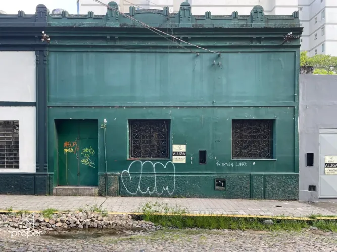 Casa comercial para aluguel no Centro em Pelotas/RS
