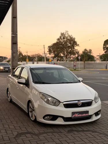 Fiat Grand Siena Attrac. 1.4 EVO F.flex 8V 2014