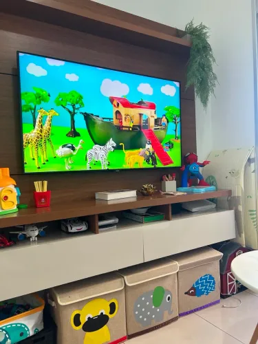 RACK COM PAINEL PARA TV