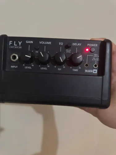 Mini amp cubo Blackstar sem fio portátil