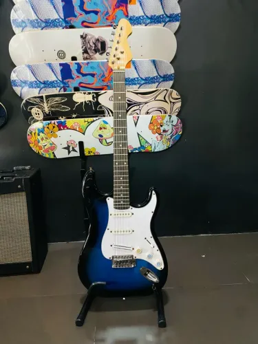 Guitarra StratoCaster Vogga