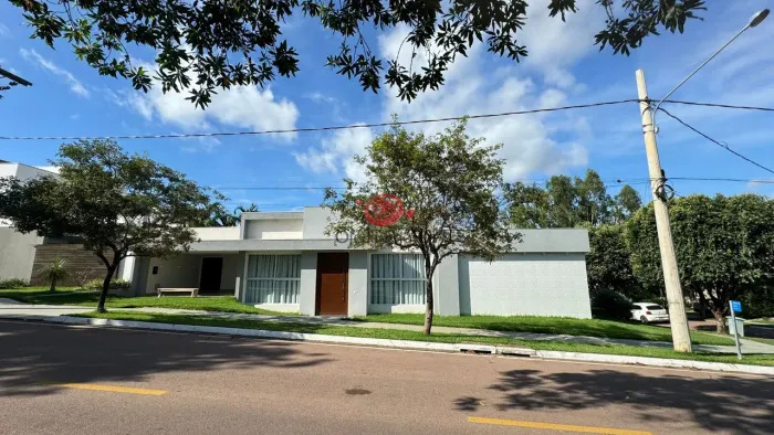 Casa térrea Condomínio Belvedere 1 - Jardim Imperial, Cuiabá - 232m², 4 vagas