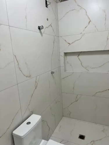 Armário guarda-roupa banheiros casas porcelanato cerâmica