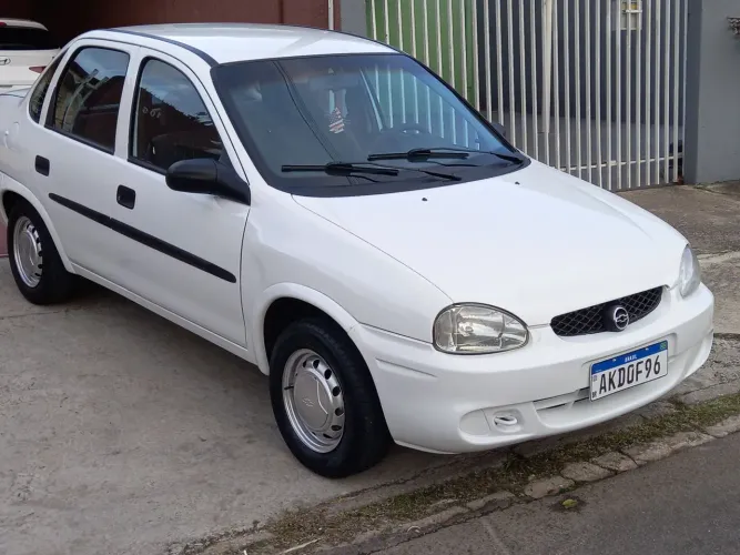 Chevrolet Corsa Sedan Super/ Classic 1.6 MPFI 8V 4 2002