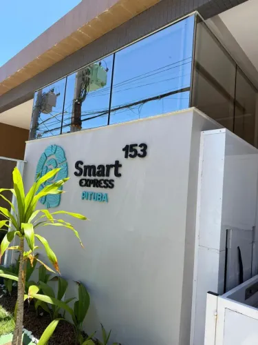 Imóvel para aluguel tem 20 metros quadrados com 1 quarto em Amaralina - Salvador - BA