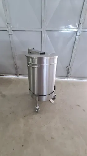 Lixeira aço Inox 304 100LT