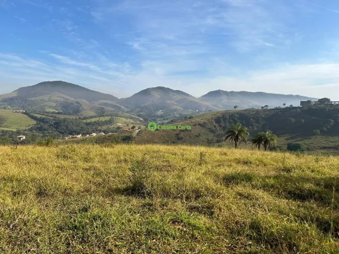 Terreno ao lado do Centro de Jeceaba