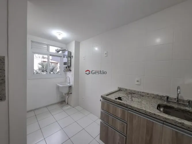 Apartamento para aluguel em Canoas, Niterói - Área Urbana com piscina e academia REF: C206