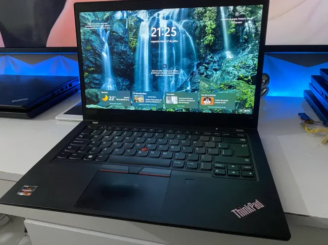 Laptop ThinkPad T14 GEN1 - RYZEN 5 Pro 460U - 16GB RAM - NVMe 256GB