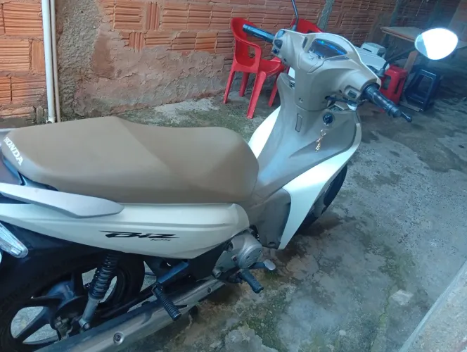 Vendo Moto Biz Es, 2018