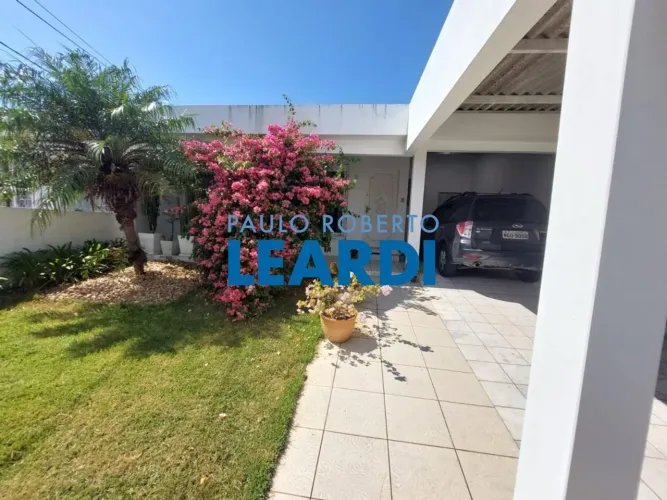 CASA TÉRREA - BARREIROS - SC