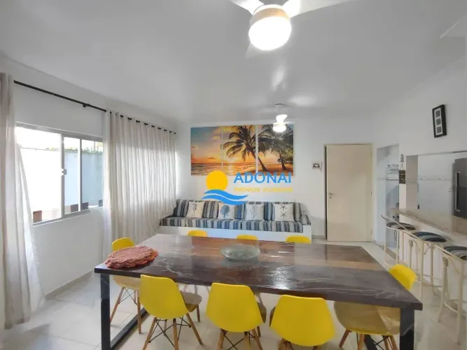 Apartamento próximo à praia com varanda gourmet Enseada Guarujá