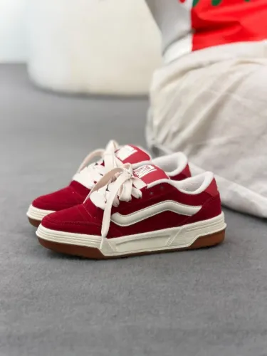 Têns Unissex Premium Vans Hylane Prime Vermelho/Off Feminino Disponível 34 AO 43