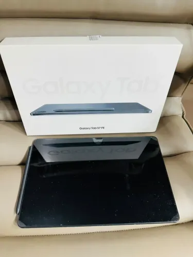 Samsung tablet S7 FE ( grande) 
