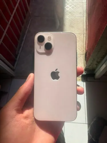 iPhone 13 normal 