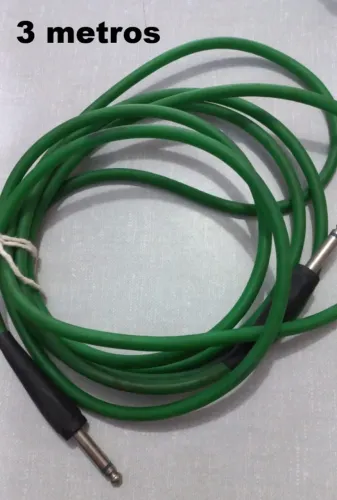 Cabo de instrumentos musicais