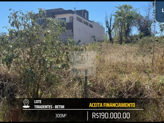 OPORTUNIDADE PARA CONSTRUIR NA MELHOR PARTE DO BAIRRO- LOTE PLANO NO BAIRRO TIRADENTES 300