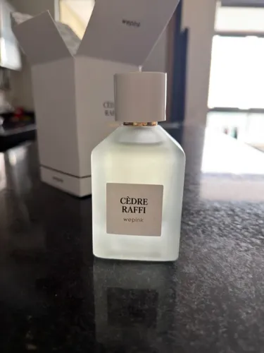 Perfume Cedre Raffi - We pink
