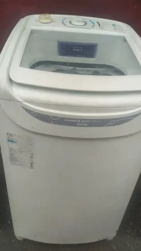 Máquina de lavar roupas Electrolux 8kg