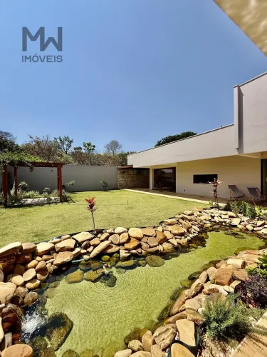 Casa com 2 Lotes no Bairro Anápolis City
