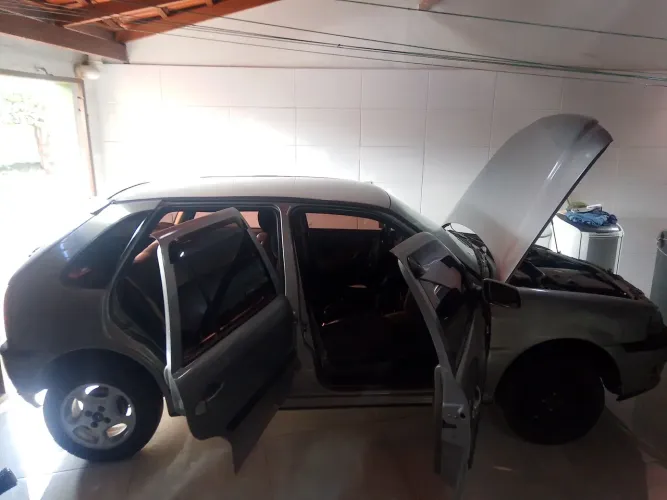 Volkswagen Gol Geração III 1.8 MI 8V Gasolina Mec. 4P 2000