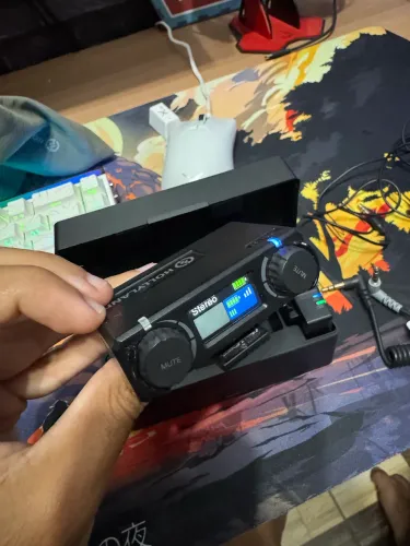 MICROFONE HOLLYLAND LARK 150