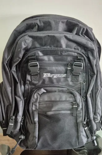 Mochila Targus Executiva Grande para Notebook - Excelente Estado
