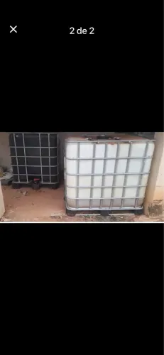 Vendo 3 tanques semi- novos 