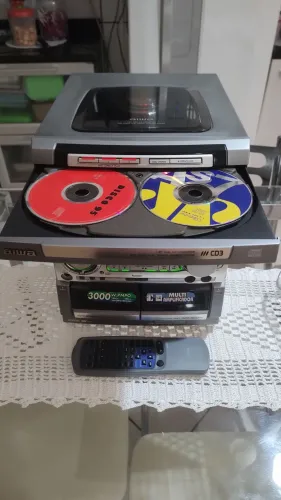 Central Aiwa modelo nsx-S910 ( usada e antiga )