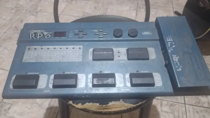 Pedaleira digitech Rp6 (concerto)