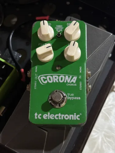 Pedal TC Electronic Corona Chorus - Oportunidade