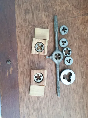Conjunto de cossinetes antigos.