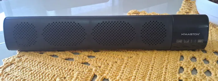 Tv Samsung LED 42" polegadas, com defeito no som. Mas vai com com um sound bar.