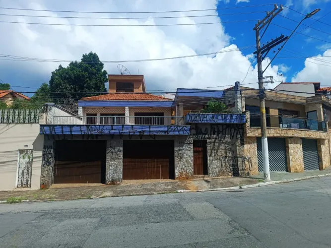 Sobrado para venda em Vila Maria Alta com 5 quartos, 265m²