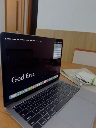 MacBook Pro 13 2017 | Intel Core i5 | 16GB RAM | SSD 256GB | Excelente estado
