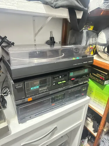 Conjunto som antigo Philco Hitachi 61