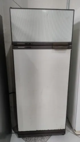 GELADEIRA RETRÔ