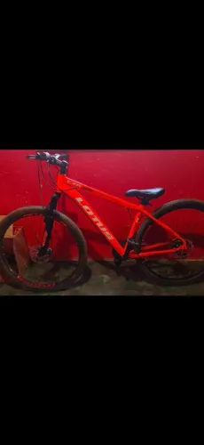 Bicicleta aro 29 semi nova com nota fiscal *74