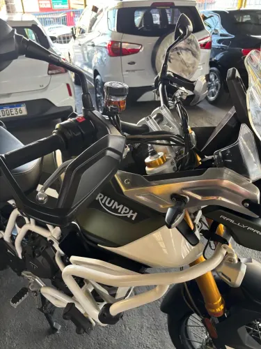 Triumph Tiger 900 800 cc