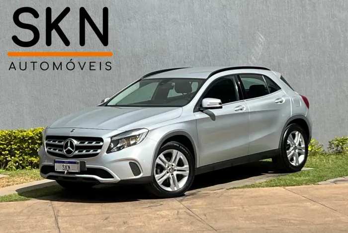 Mercedes-Benz GLA-200 GLA 200 Night 1.6. TB 16V Flex Aut. 2019