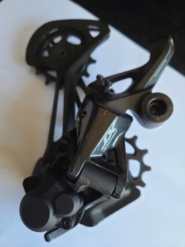 Câmbio Traseiro Shimano XT M8100 12v