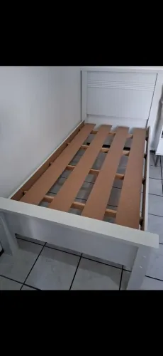 Cama de solteiro