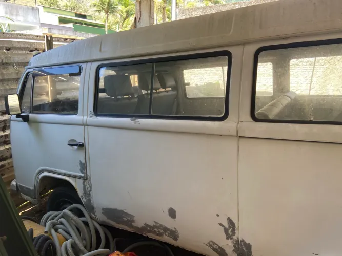 Volkswagen Kombi Standard/ Luxo/ Serie Prata 2000