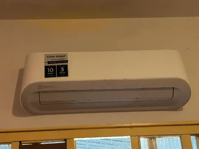 Ar-condicionado Eletrolux inverter splitl 9 mil BTUS