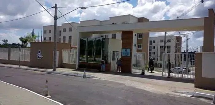 Alugo Apto no Viver Tarumã | 5º Andar | 2 qts | Armário + Bancada | R$ 1.400 c/ Condomínio