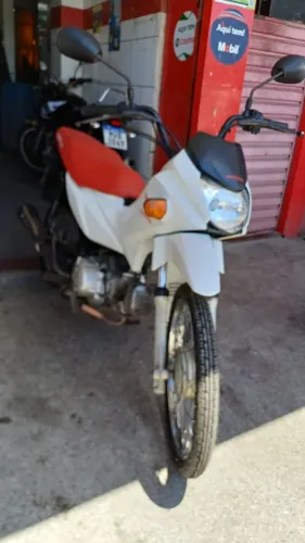 Honda Pop 110 revisada e licenciada
