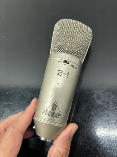 Microfone behringer b1