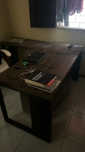 MESA PARA ESCRITÓRIO 