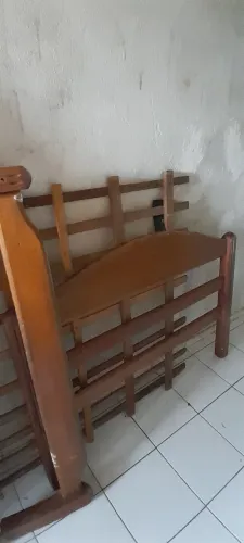 RR$300,00: cama de angelim com colchão de